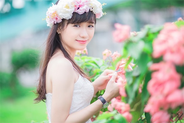 中秋节给老婆短信84句 中秋节给老婆短信84句