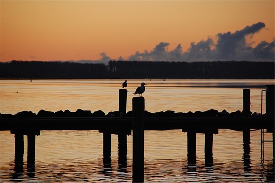 中秋节送朋友的祝福语简短2026（精选推荐）