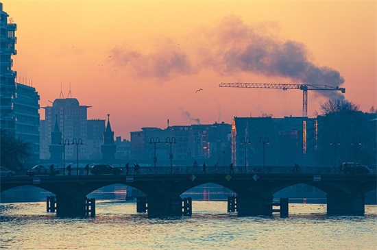 朋友间明信片祝福语100句