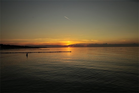 生孩子报喜的短信102句