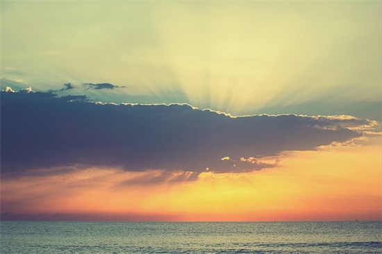 描写黄昏景色的句子-48句