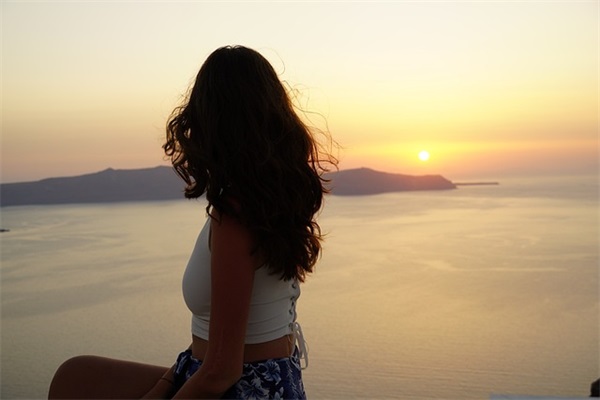 销售鼓励的话 提高业绩的正能量句子